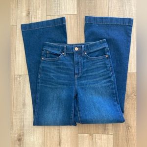 LC Lauren Conrad Super High Rise Flair sz 6